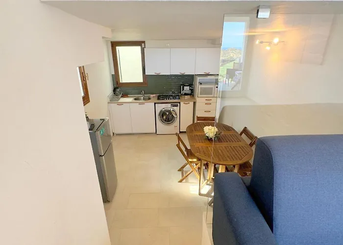 Orizzonte Azzurro, Vista Mare Apartment *