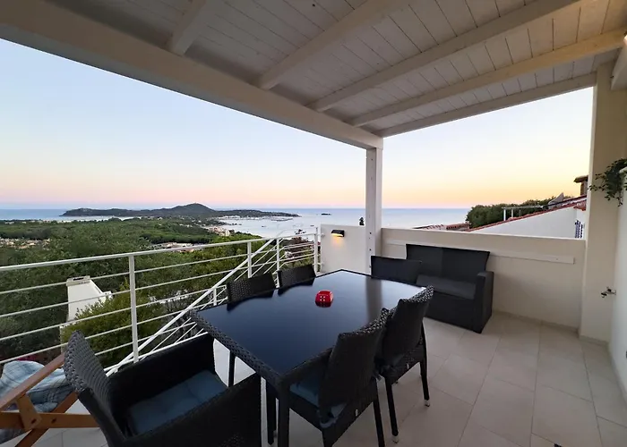 Orizzonte Azzurro, Vista Mare Apartment *